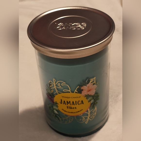 Yankee Candle Other - Yankee Candle Jamaica Vibes Scented Candle - Blue